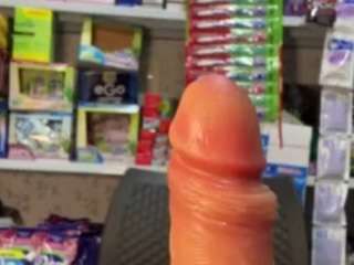 sara-funn — 在 camsoda 直播的网络摄像头模特