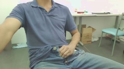cock8424 — Cam4 stream photo (May 2026)