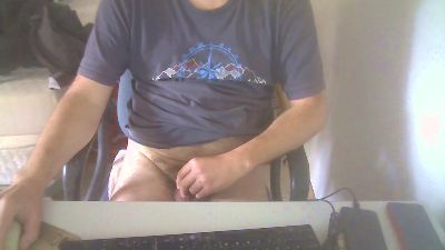 nzksydiver — Cam4 stream photo (Mar 2026)