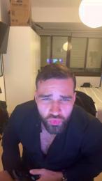 MitshCam — 在 cam4 直播的网络摄像头模特