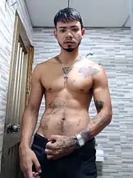 Niick01_ — 在 stripchat 直播的网络摄像头模特