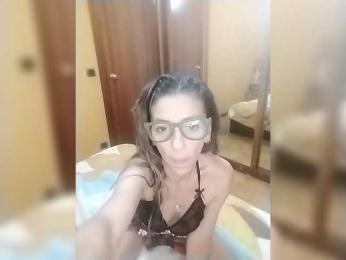 Rubiaguarrilla — Bongacams stream photo (Oct 2025)