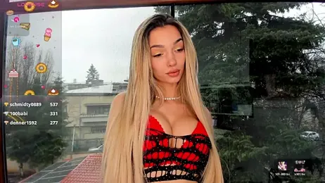 Sassy_Teen — 在 stripchat 直播的网络摄像头模特