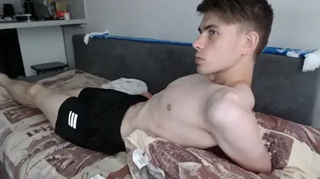 Student_Oliver — Stripchat stream photo (Aug 2026)