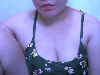 Hotboobies19 — bongacams