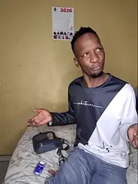 RAWFREAKYVERSE — 在 stripchat 直播的网络摄像头模特