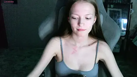 Yzi — Stripchat stream photo (Feb 2026)