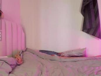 aya_sinji — 在 chaturbate 直播的网络摄像头模特