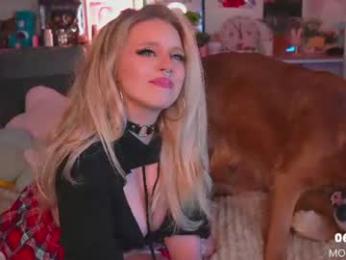 goldengoddessxxx — Chaturbate stream photo (Aug 2026)