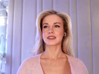 krissone — 在 chaturbate 直播的网络摄像头模特