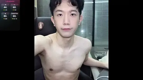 CouplingCry — Stripchat stream photo (May 2026)