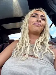 KelseyJunes — 在 stripchat 直播的网络摄像头模特