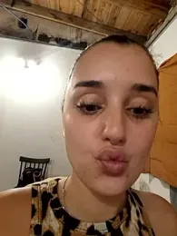shulyyy — Stripchat stream photo (Apr 2026)