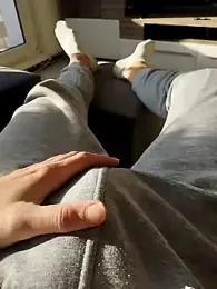MlodyDres — Stripchat stream photo (Feb 2026)