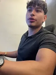 alekzamo — Stripchat stream photo (Jul 2026)