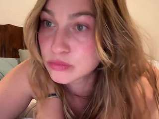 savvvannaxo — Camsoda stream photo (Apr 2026)