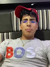 Dusty_guxs — Stripchat stream photo (Aug 2026)