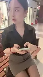 lylxili — 在 stripchat 直播的网络摄像头模特
