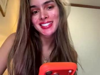 transdaizy19 — Chaturbate stream photo (Apr 2026)