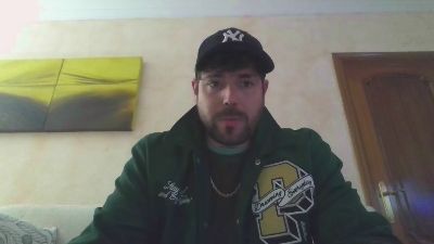 Alber21aa — 在 cam4 直播的网络摄像头模特