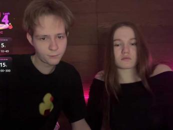 titsDestroy2007 — 在 bongacams 直播的网络摄像头模特