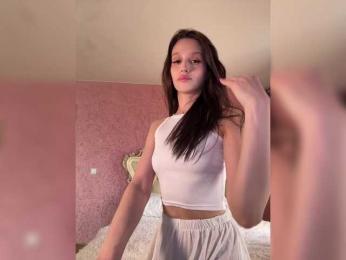 Enchantressss — 在 bongacams 直播的网络摄像头模特