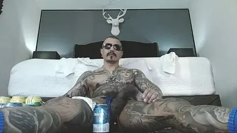 danilog515 — 在 stripchat 直播的网络摄像头模特