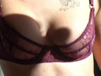 ms_dira — 在 chaturbate 直播的网络摄像头模特