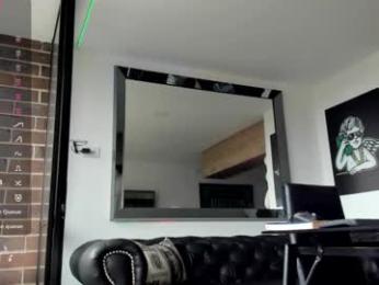 pretur_crubaa — 在 chaturbate 直播的网络摄像头模特