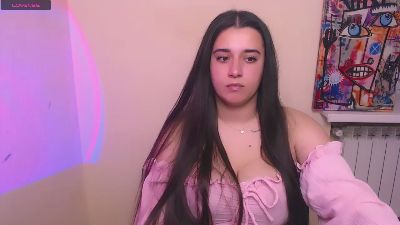 AlinaFert_ — Cam4 stream photo (May 2026)