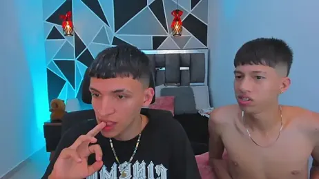 Juan_Nd_Steven — 在 stripchat 直播的网络摄像头模特