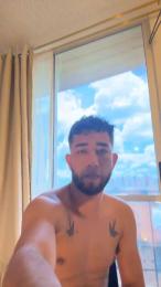 liam_bronw — Cam4 stream photo (Apr 2026)