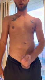 liam_bronw — Cam4 stream photo (Apr 2026)