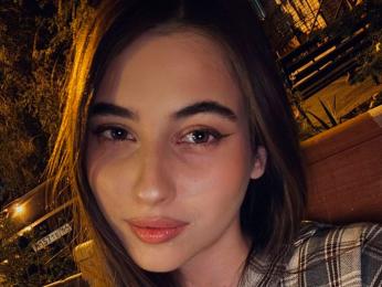 LeiaFrost — Livejasmin profile photo