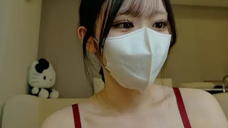 R-bonbon — 在 stripchat 直播的网络摄像头模特