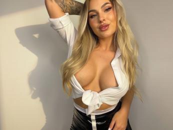 Nicole — livejasmin