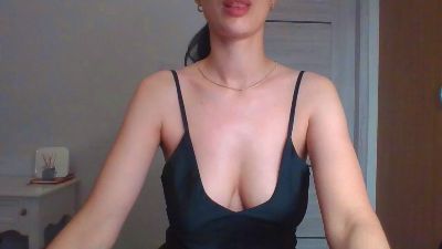 MiaMia77 — Cam4 stream photo (Jun 2026)