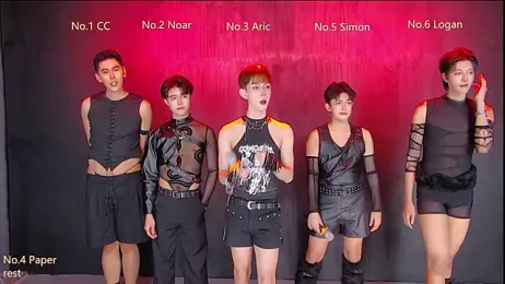 Queen-Vibe — Stripchat stream photo (Mar 2026)