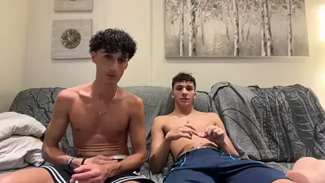 latenightbros — 在 stripchat 直播的网络摄像头模特
