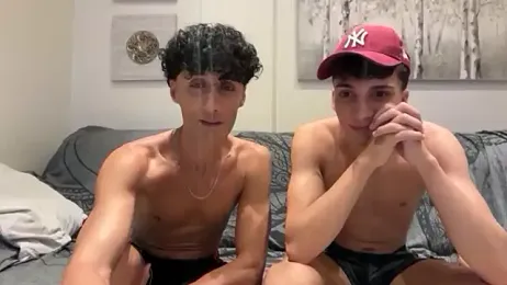 latenightbros — 在 stripchat 直播的网络摄像头模特