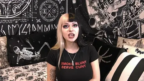 Paige_Turner — 在 stripchat 直播的网络摄像头模特