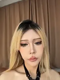 idwenwen666 — 在 stripchat 直播的网络摄像头模特