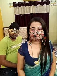 MONAJI_HOT — 在 stripchat 直播的网络摄像头模特
