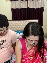 MONAJI_HOT — 在 stripchat 直播的网络摄像头模特