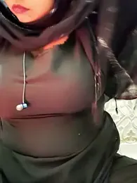 Indian-Nazia — Stripchat stream photo (Jan 2026)