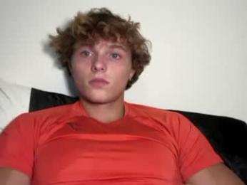 jackedvander — 在 chaturbate 直播的网络摄像头模特