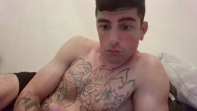 prohibido95 — 在 cam4 直播的网络摄像头模特