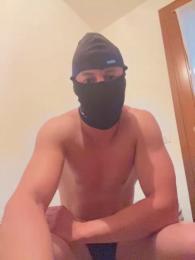 Turtle__cut — 在 cam4 直播的网络摄像头模特