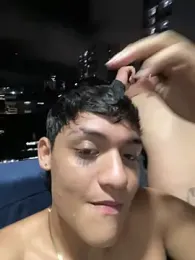 Emannuel__777 — 在 stripchat 直播的网络摄像头模特
