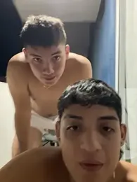 Emannuel__777 — 在 stripchat 直播的网络摄像头模特